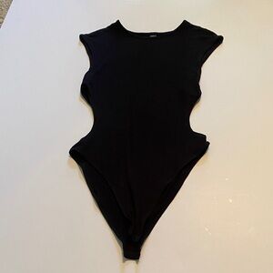 Flattering Bodysuit With Side Cutouts